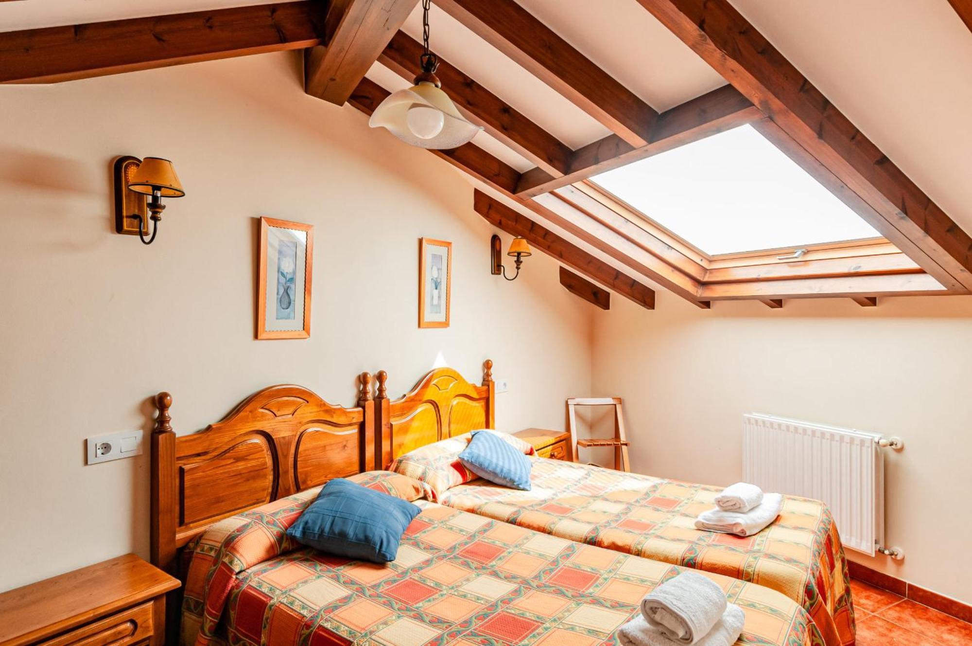Apartamentos La Regoria اريناس دي كابراليس المظهر الخارجي الصورة